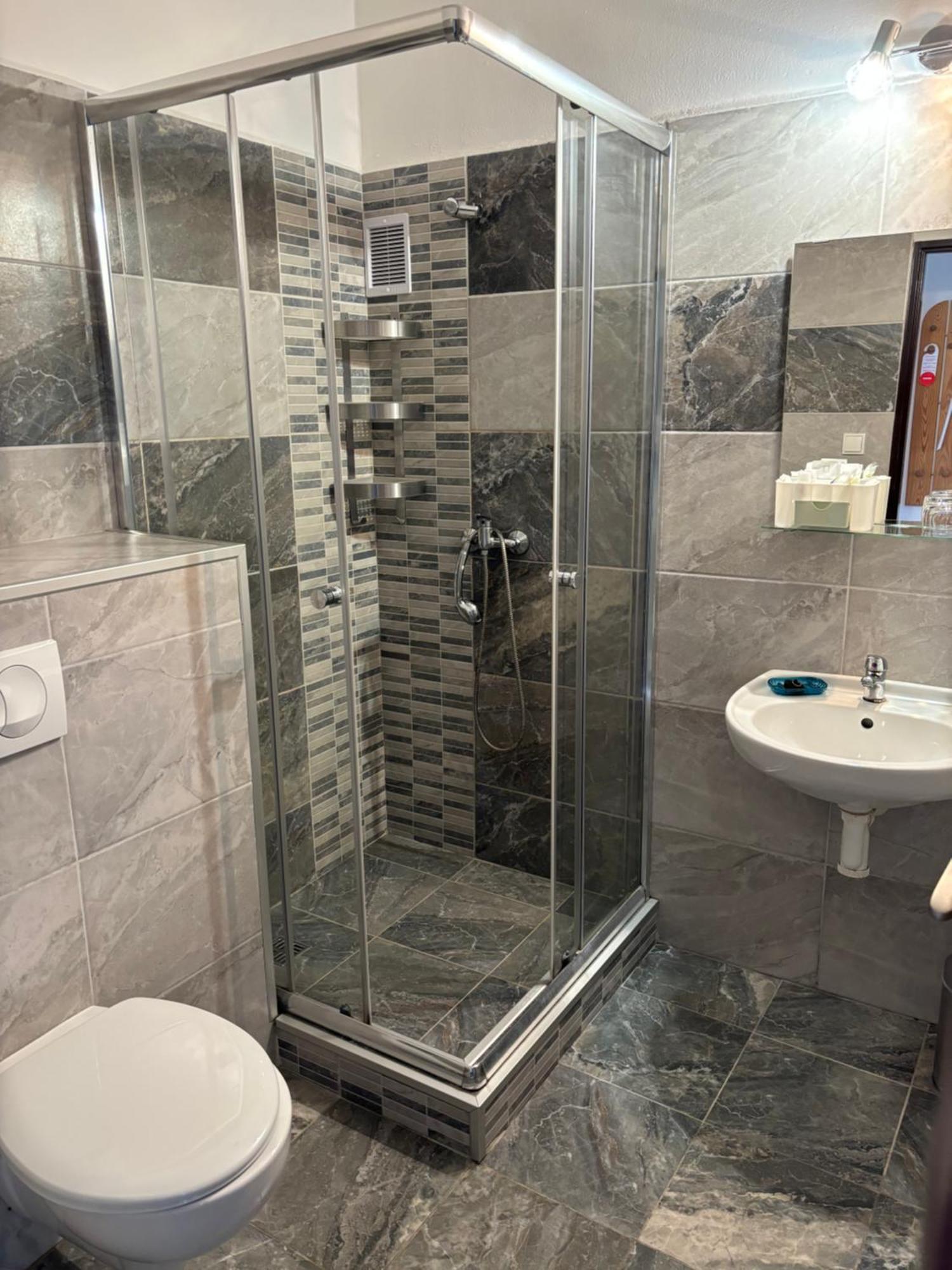 Hotel Pangea 텔치 외부 사진